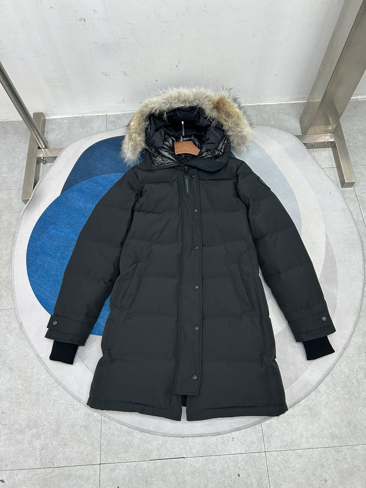 Куртки И Пуховики Женские Canada Goose 18188607
