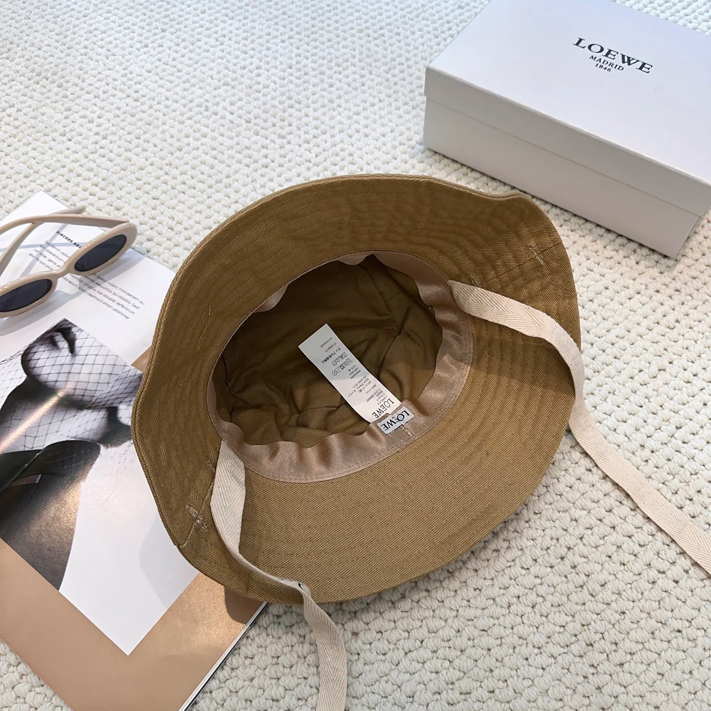 Головные Уборы Loewe 13294346