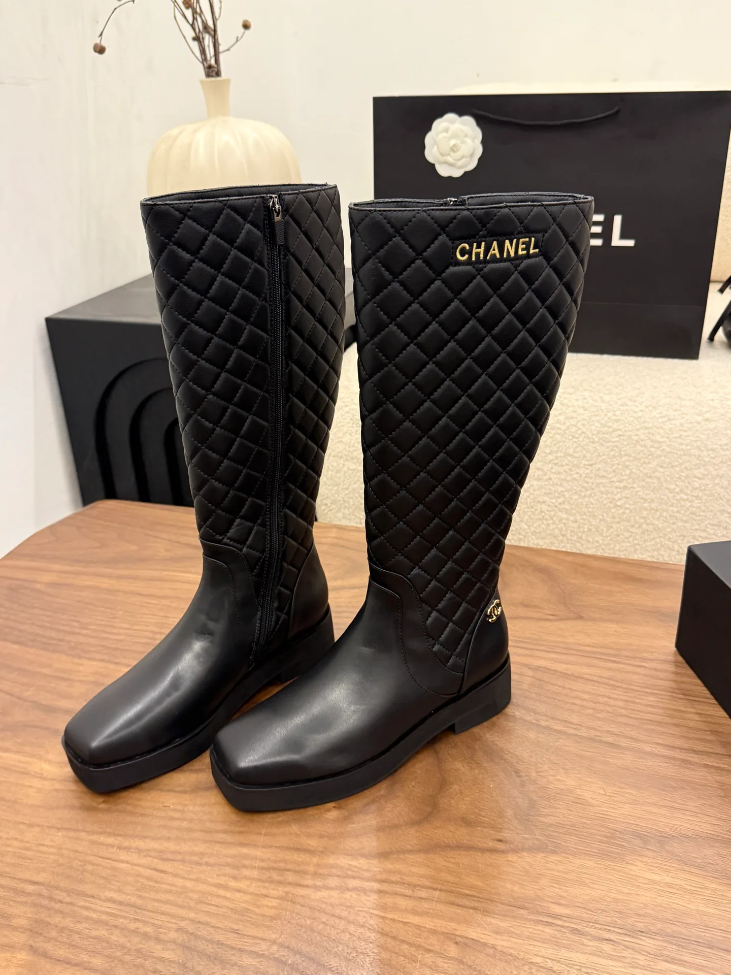 Сапоги Женские Chanel 18092655