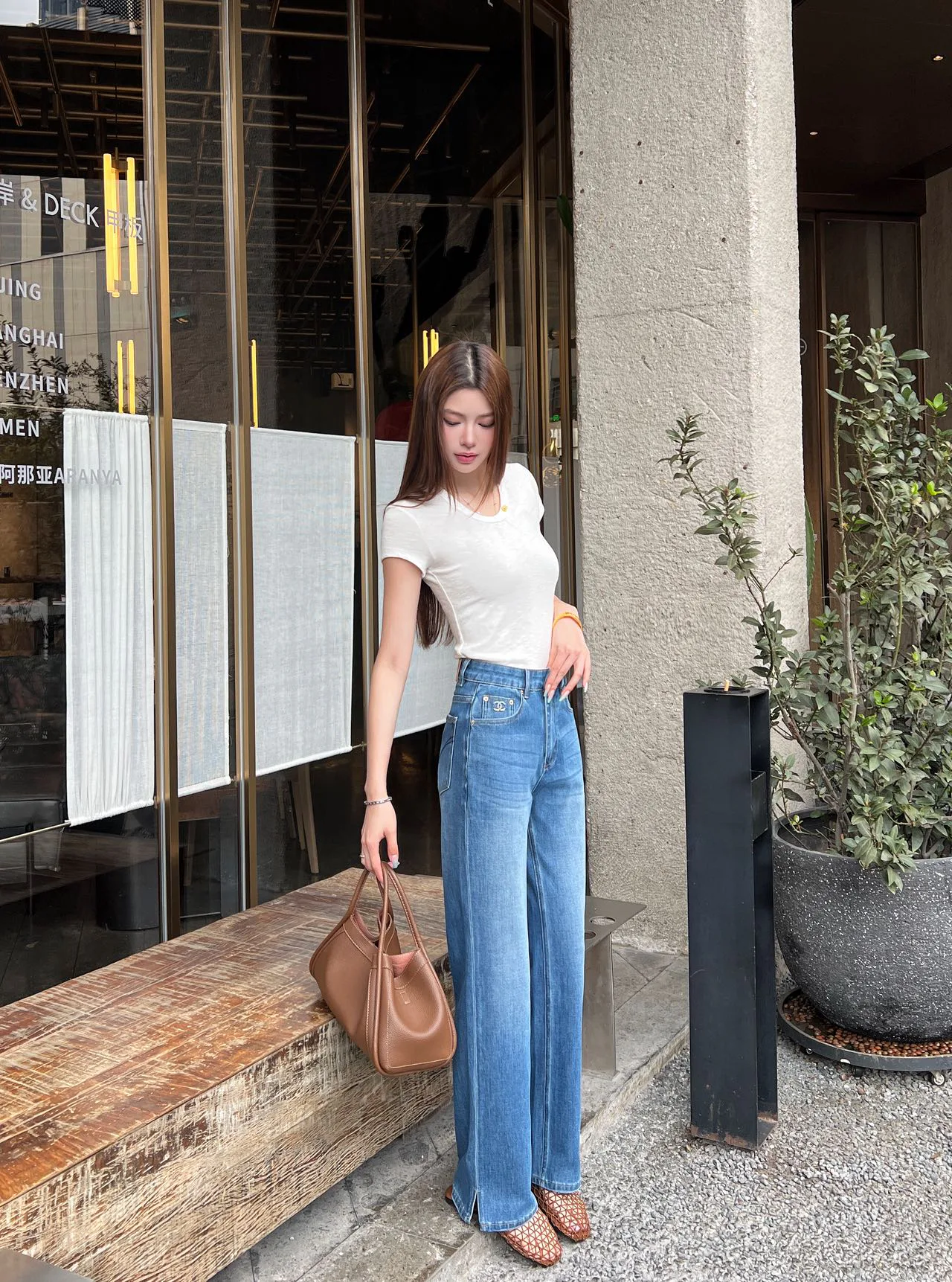 Джинсы Женские Chanel 12945706