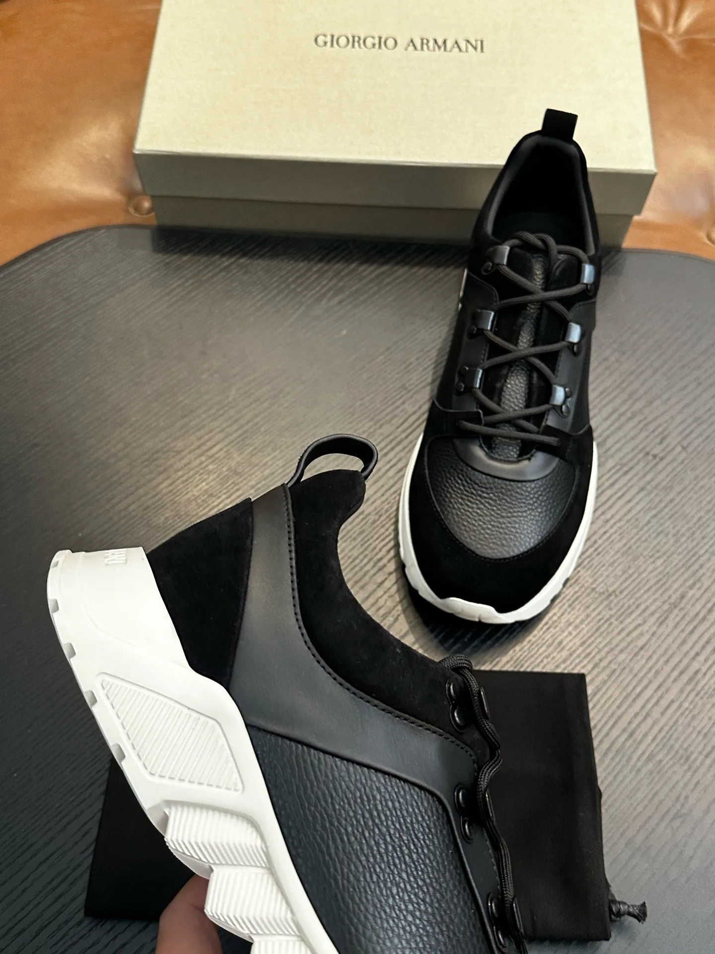 Кроссовки Мужские Armani 11426306