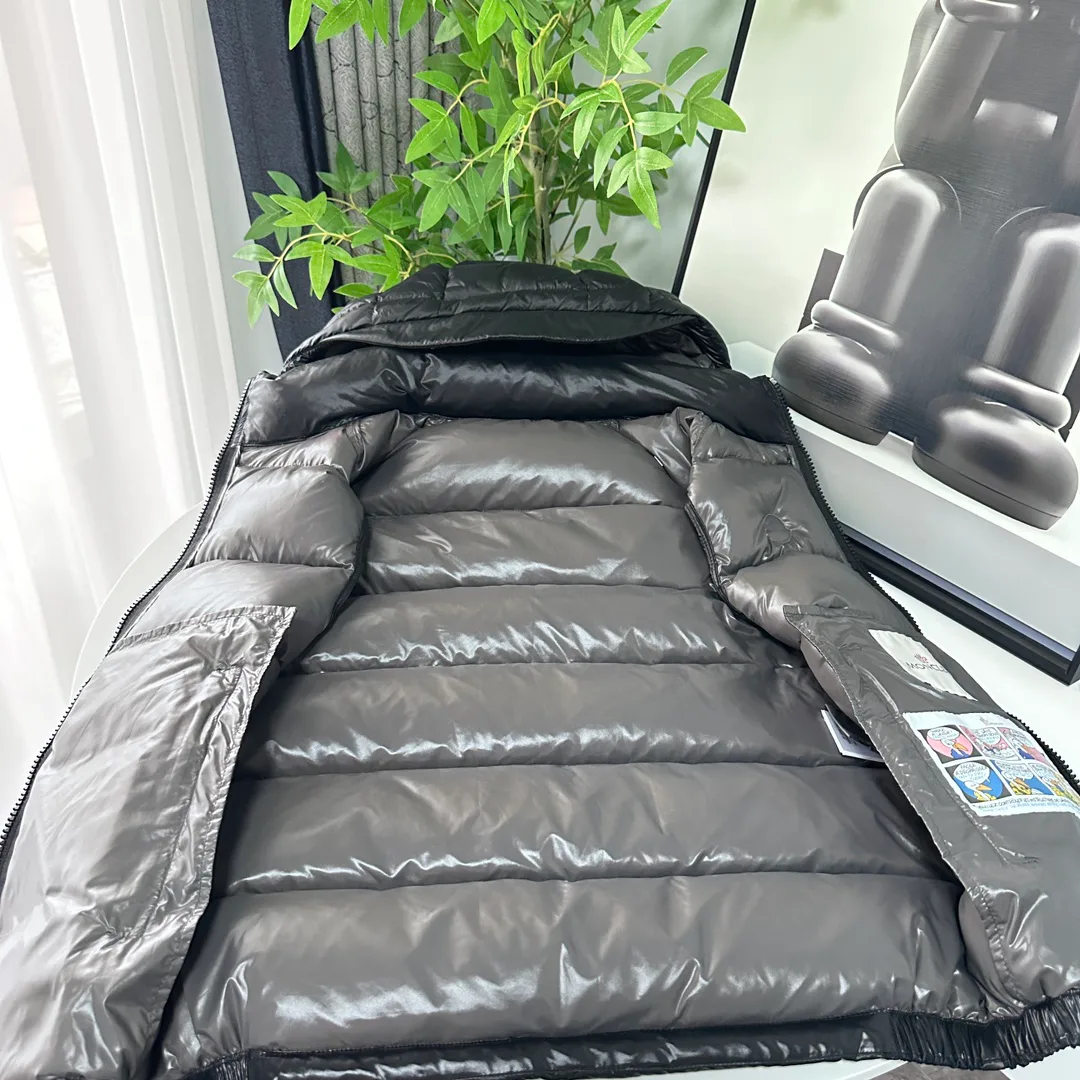 Куртки И Пуховики Женские Moncler 18129812