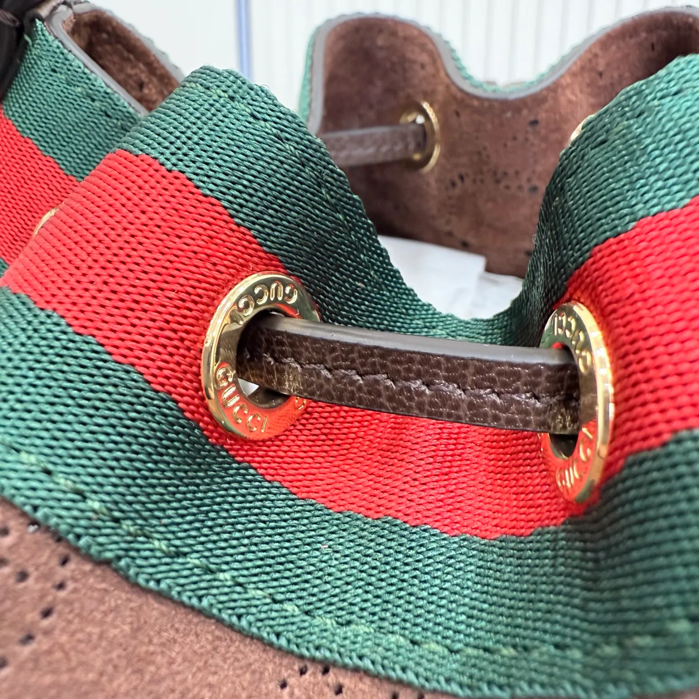 Классические Сумки Женские Gucci 18210732