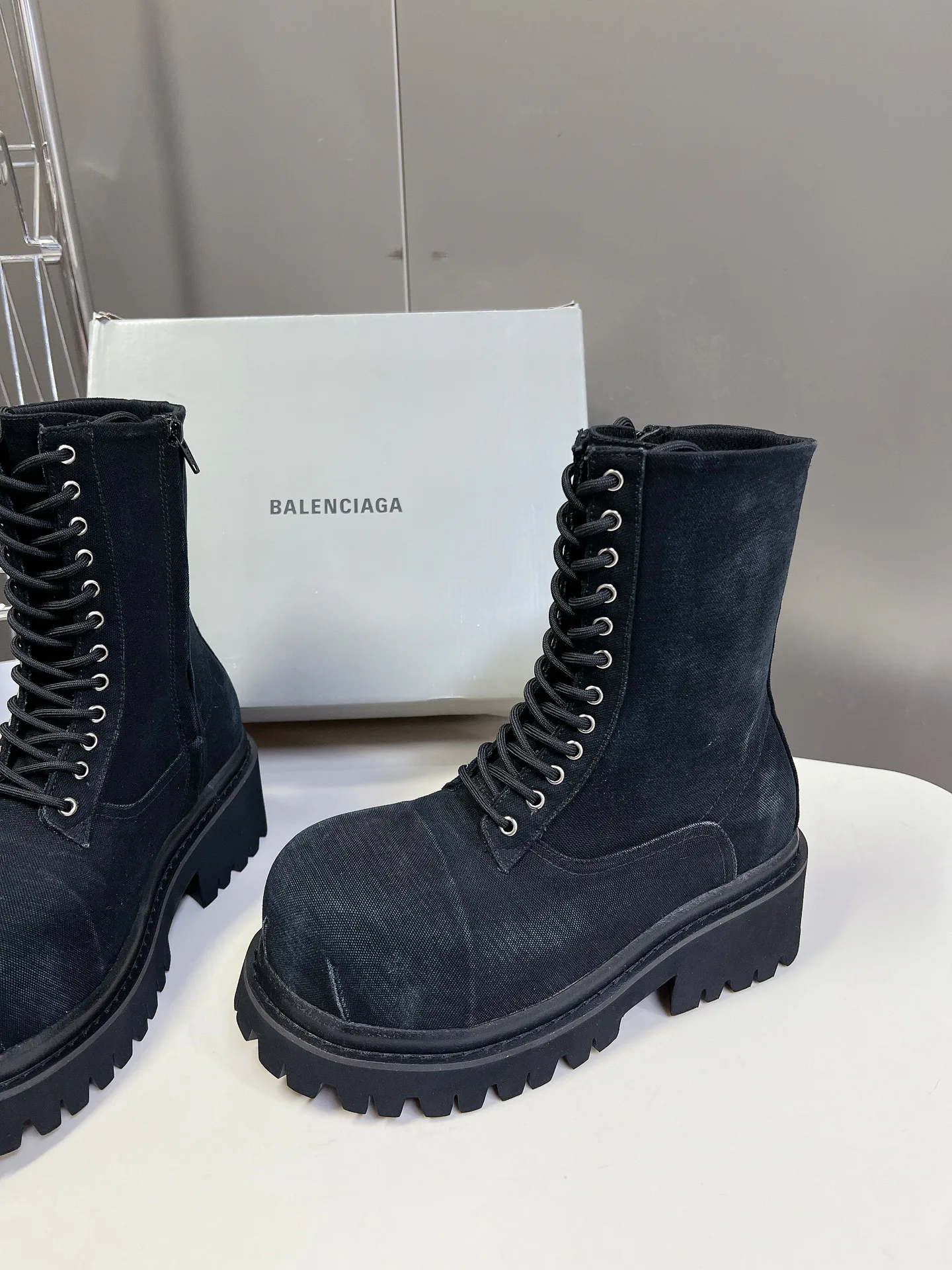 Ботинки Женские Balenciaga 17449298