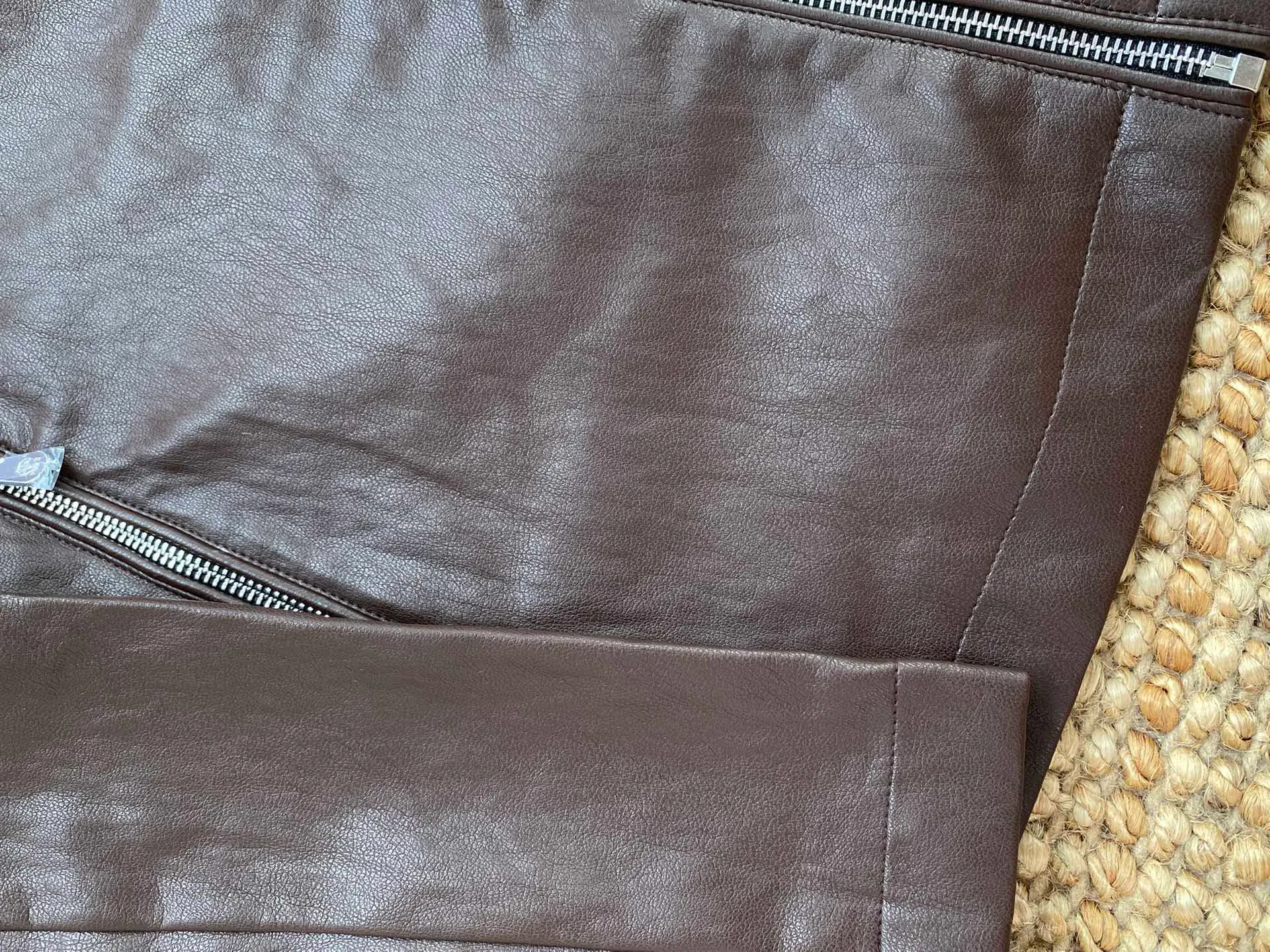 Кожаные Куртки И Дублёнки Мужские Loro Piana 3044059