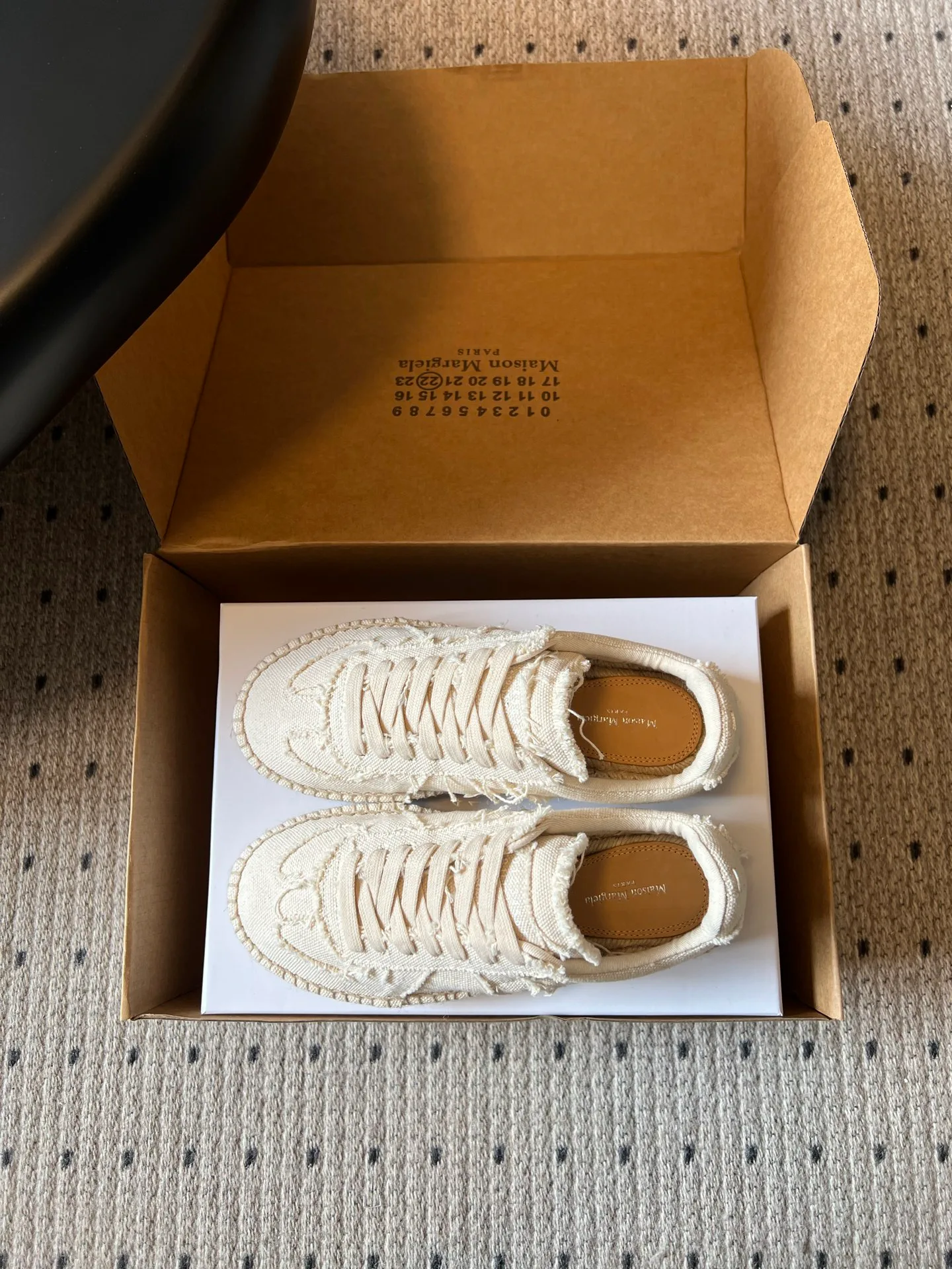 Кроссовки Женские Maison Margiela 17523651