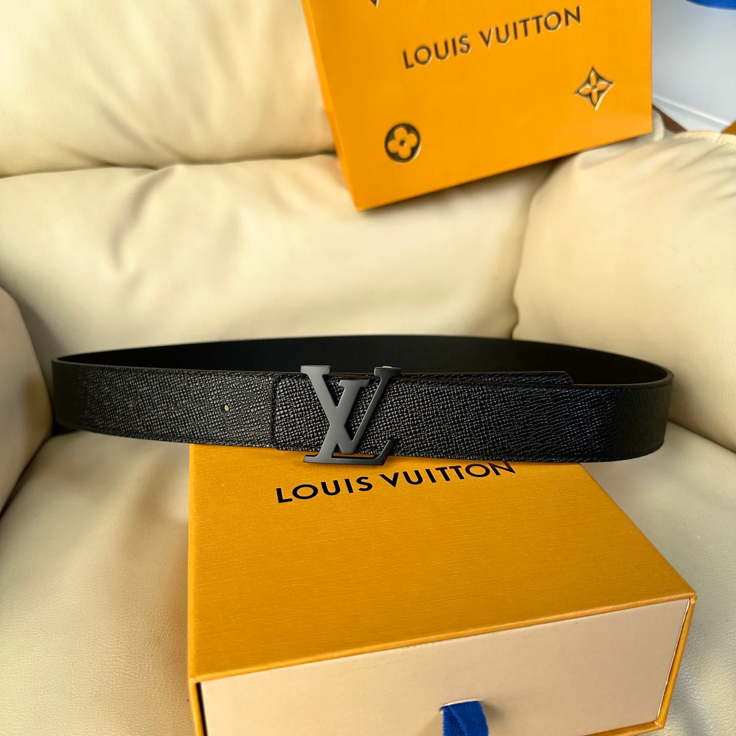 Ремни Louis Vuitton 11248620