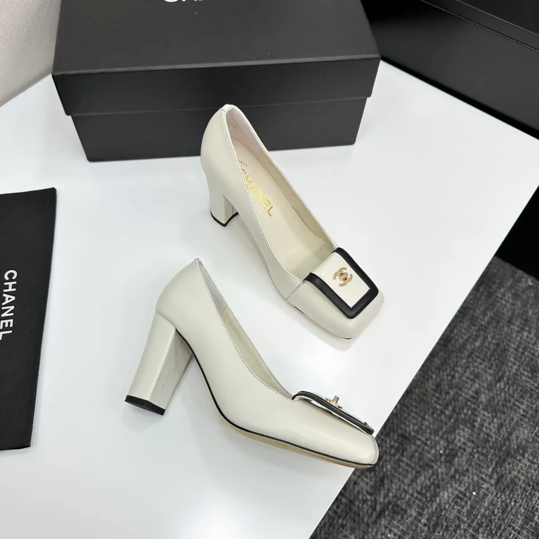 Туфли Женские Chanel 12208643
