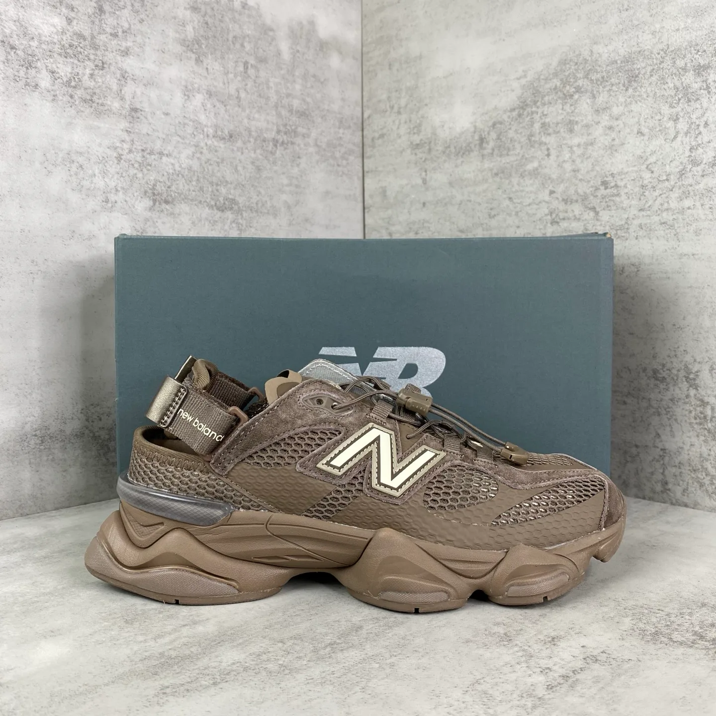 Кроссовки Мужские New Balance 17460389