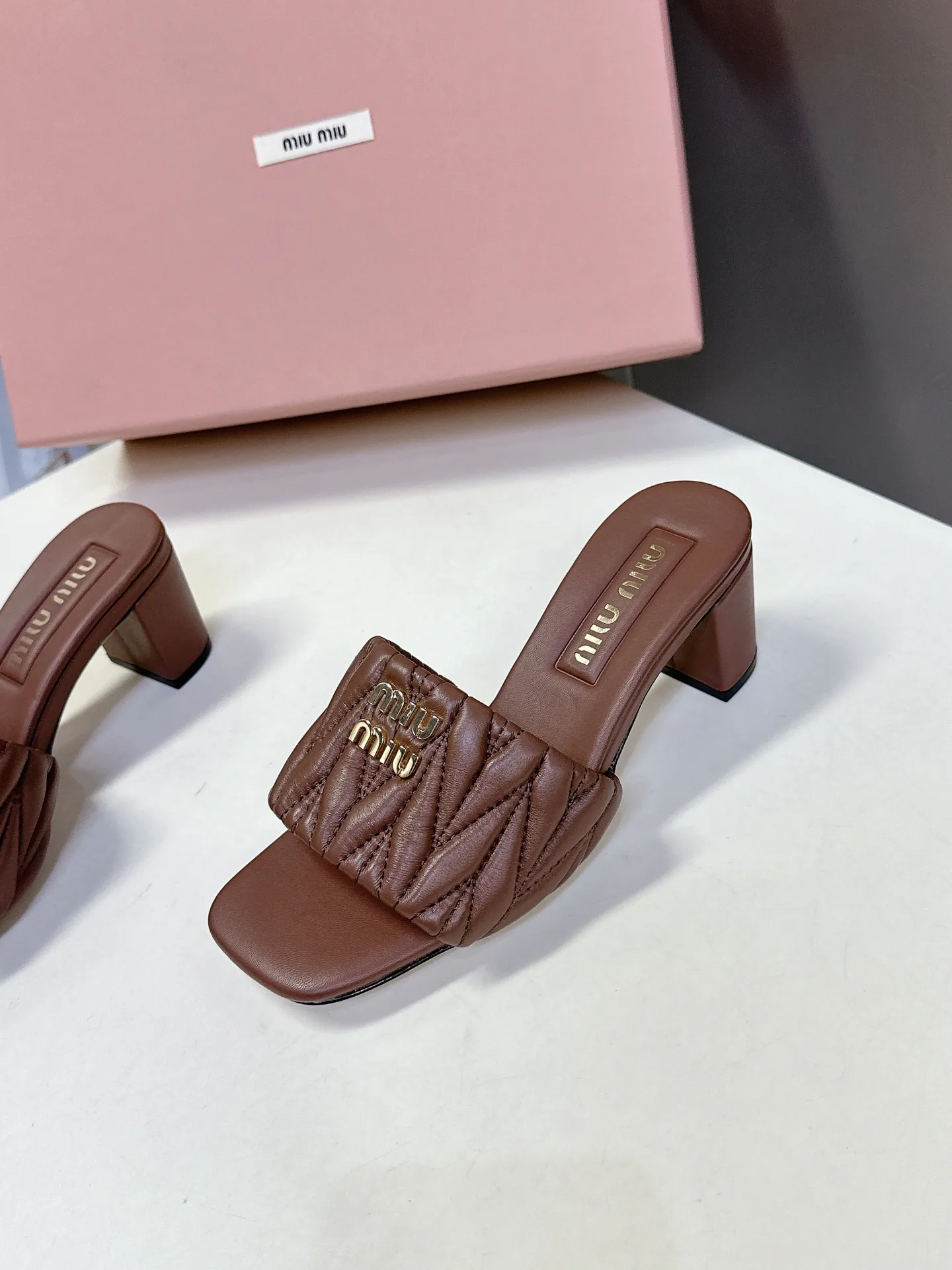 Сандалии Женские Miu Miu 13332414