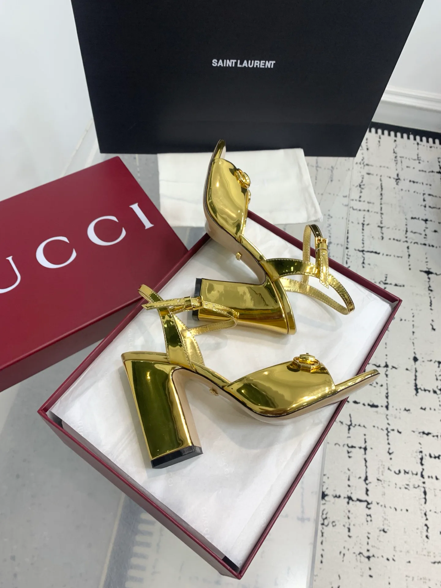Босоножки Женские Gucci 882871