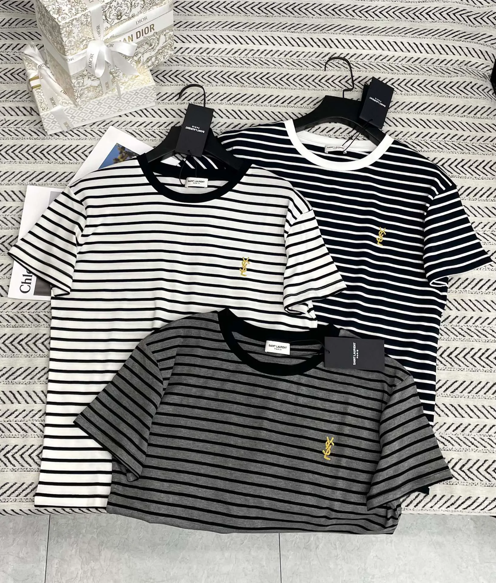 Футболки Женские Saint Laurent 4523551