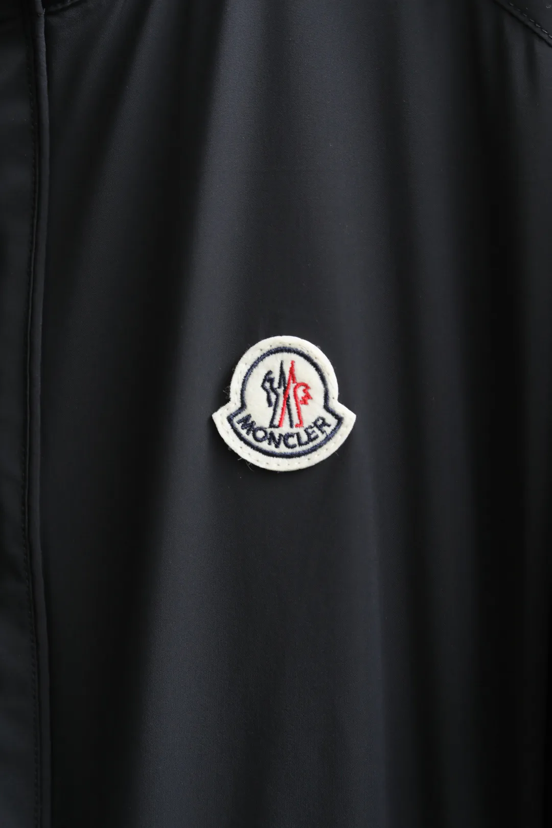 Куртки И Пуховики Мужские Moncler 11424975