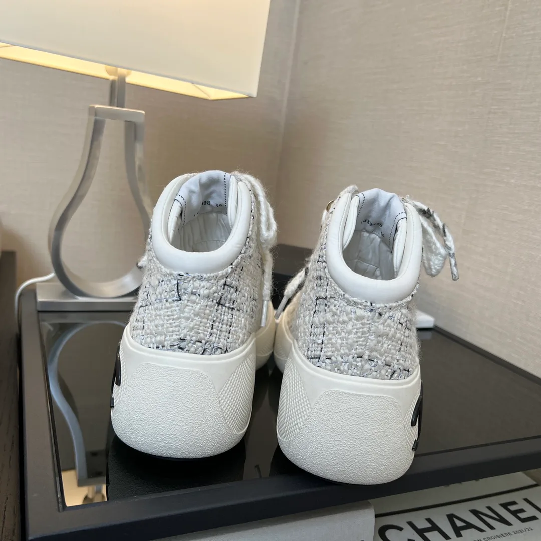 Кроссовки Женские Chanel 2937723