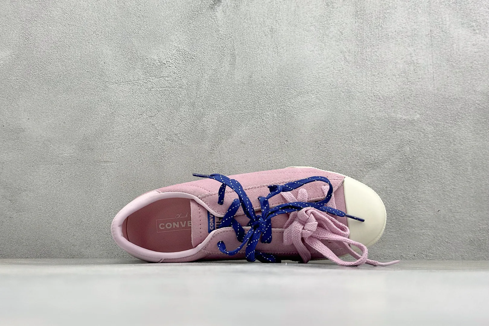 Кроссовки Женские Converse 17486373
