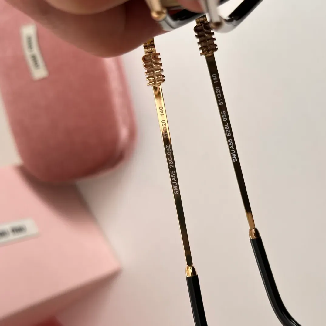 Очки Miu Miu 28510