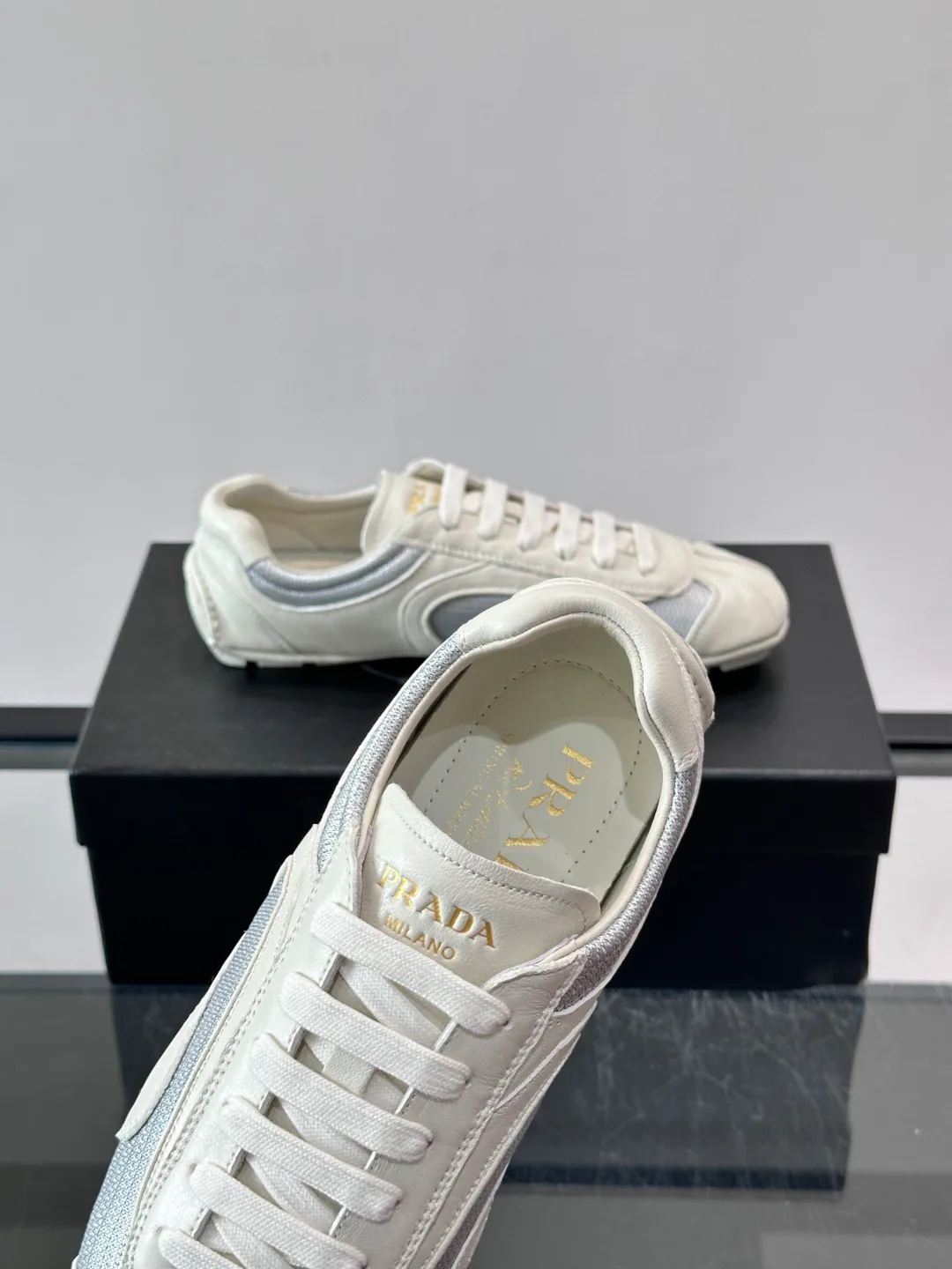 Кроссовки Мужские Prada 13480080