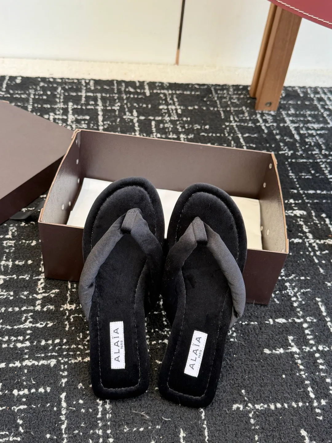 Сандалии Женские Alaia 11223011