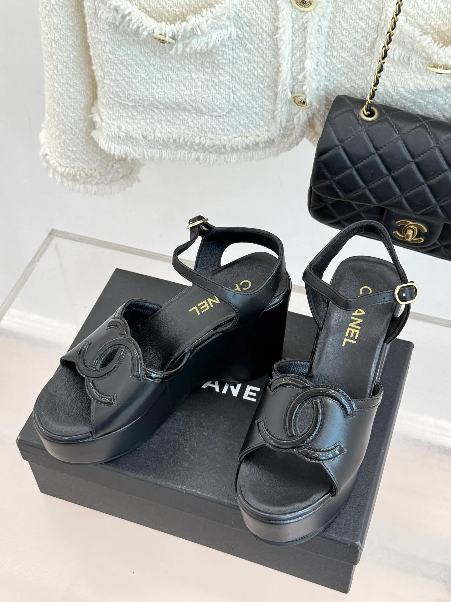 Босоножки Женские Chanel 12798274