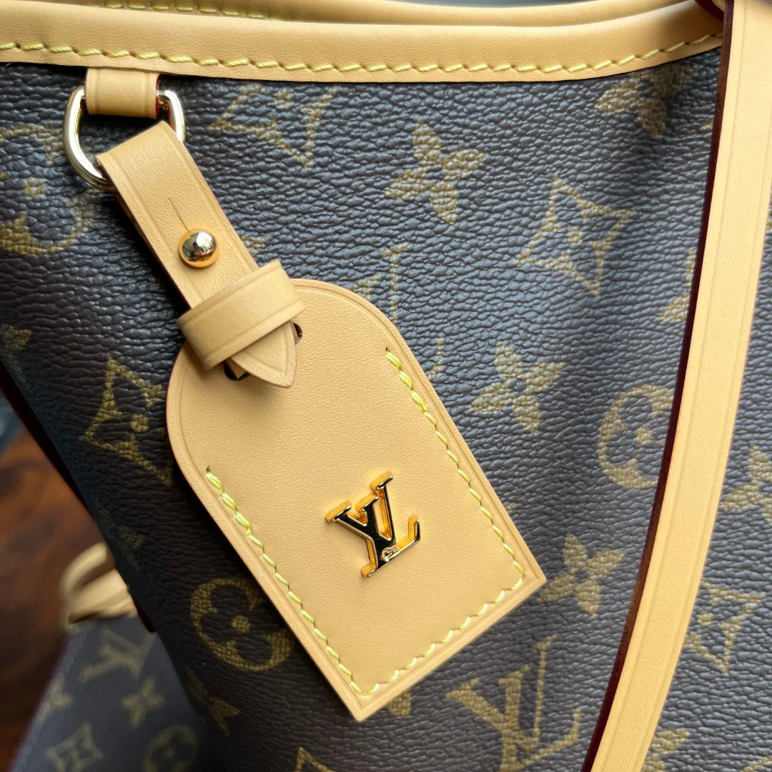 Клатчи Женские Louis Vuitton 724007