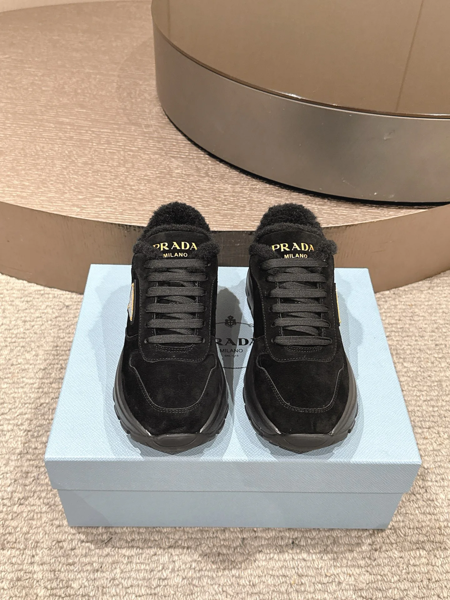 Кроссовки Женские Prada 334585