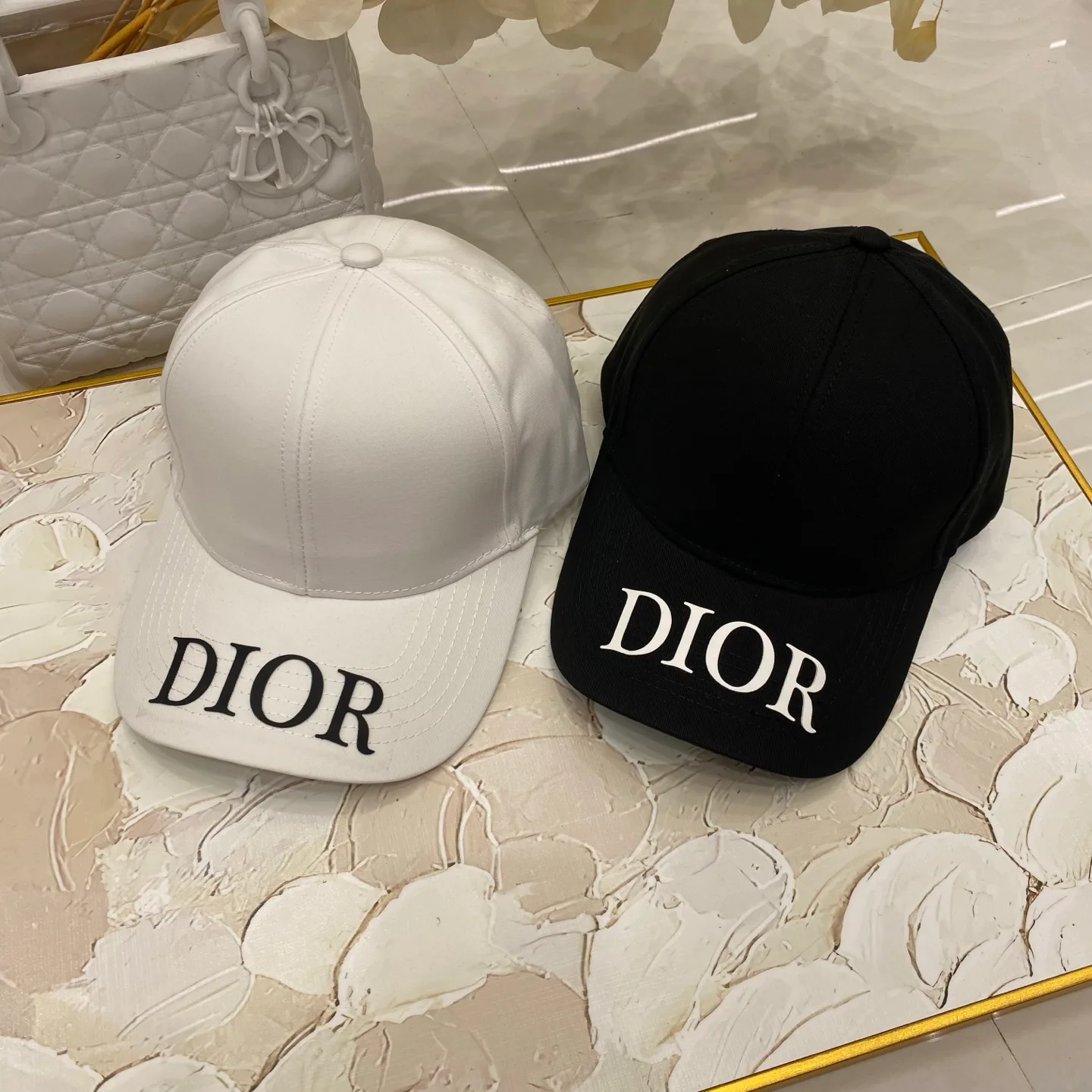 Головные Уборы Christian Dior 13540916