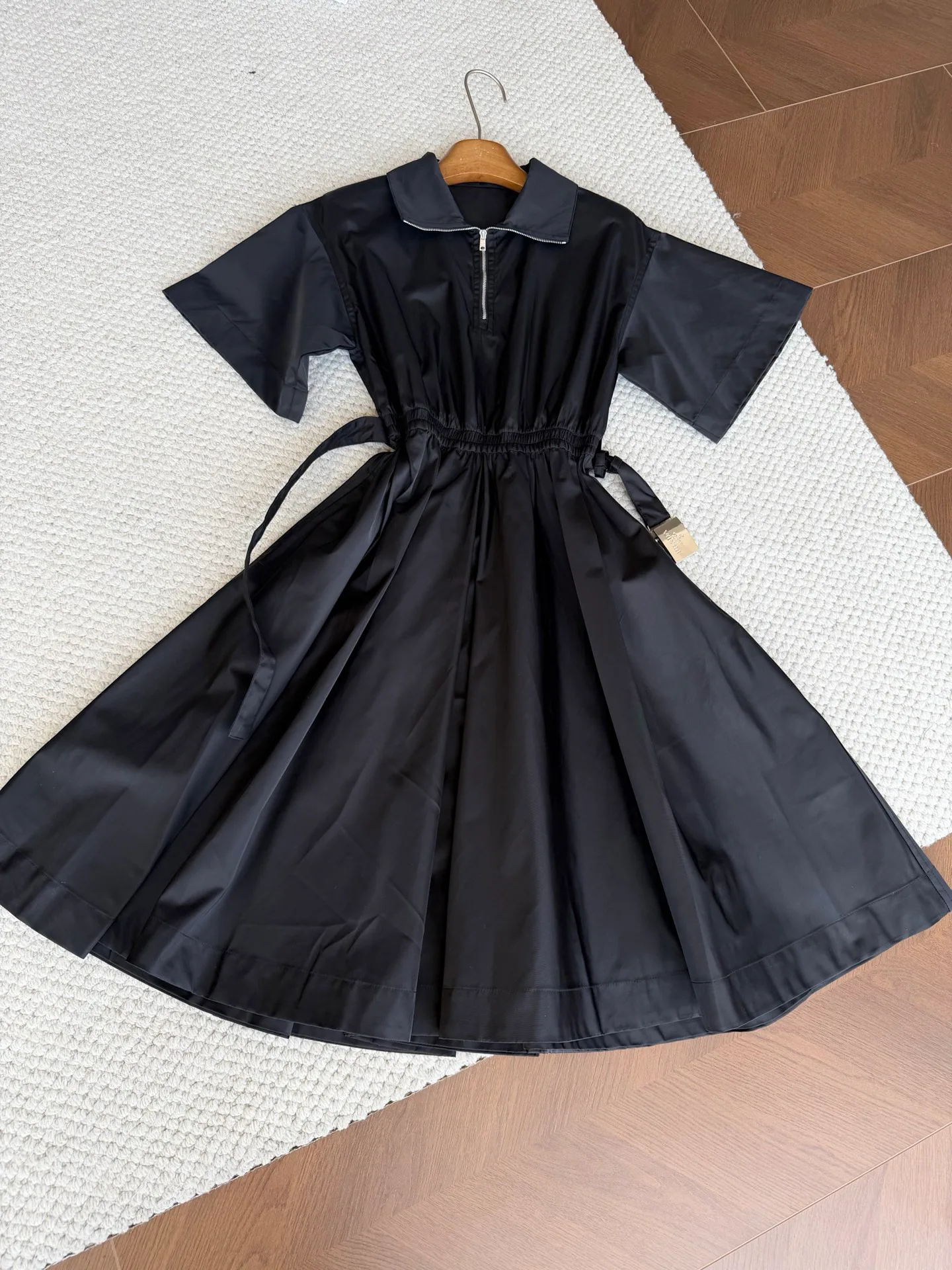 Платья Женские Prada 11736492