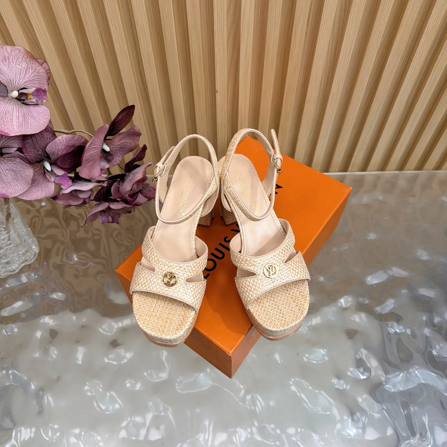 Босоножки Женские Louis Vuitton 629260