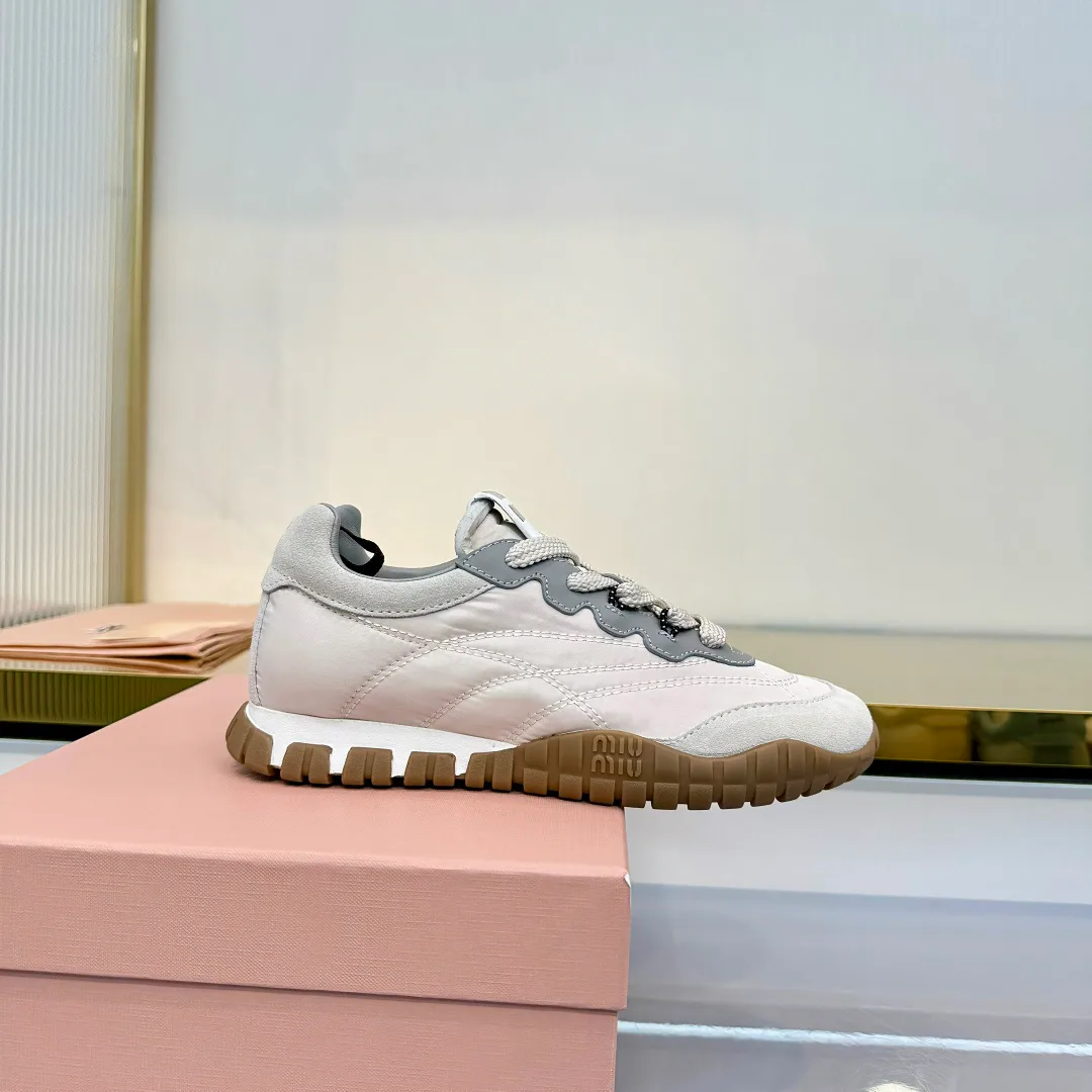 Кроссовки Женские Miu Miu 11567632