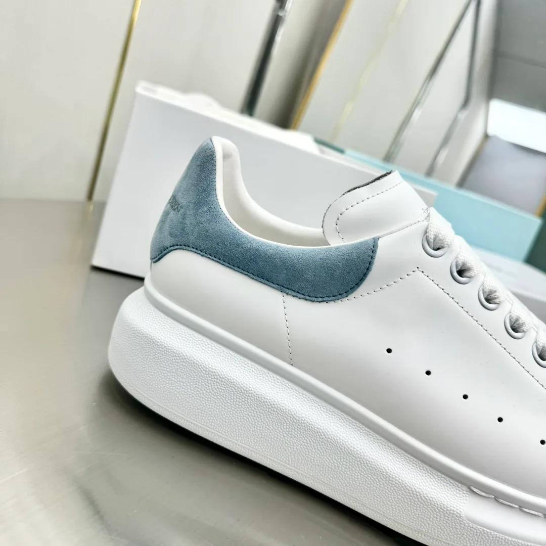 Кроссовки Женские Alexander Mcqueen 18011244