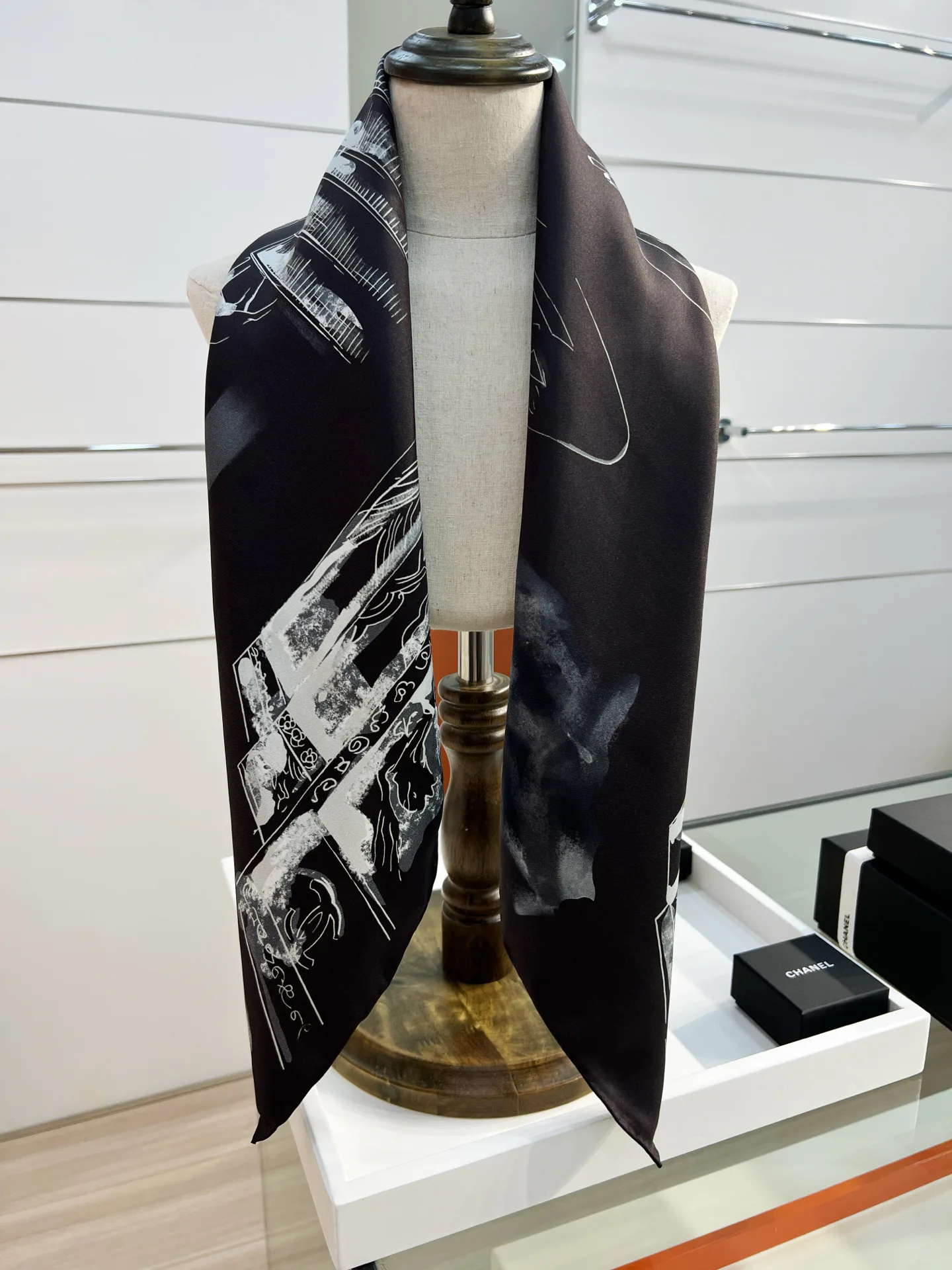 Платки Chanel 11264307