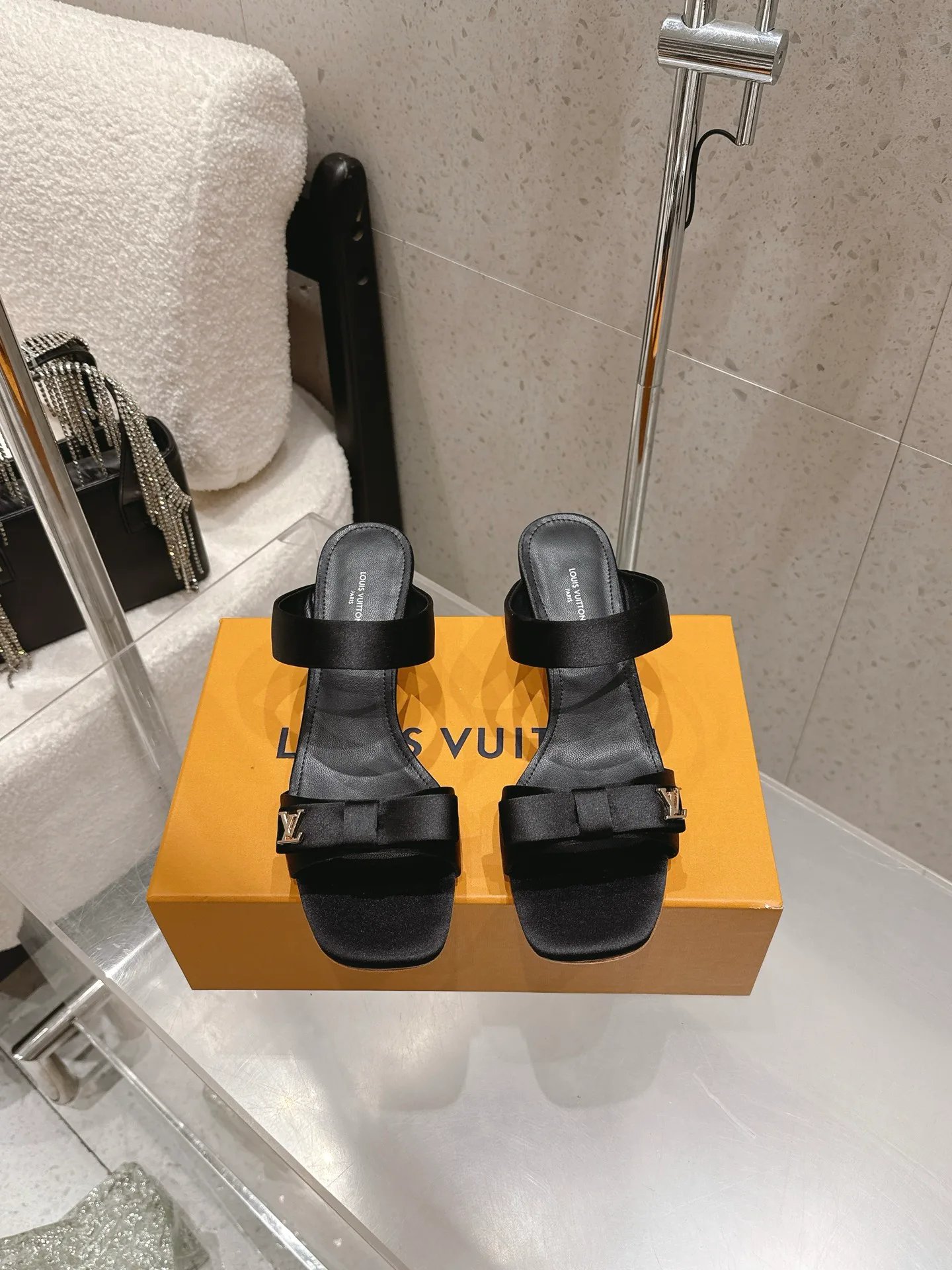 Туфли Женские Louis Vuitton 13078841