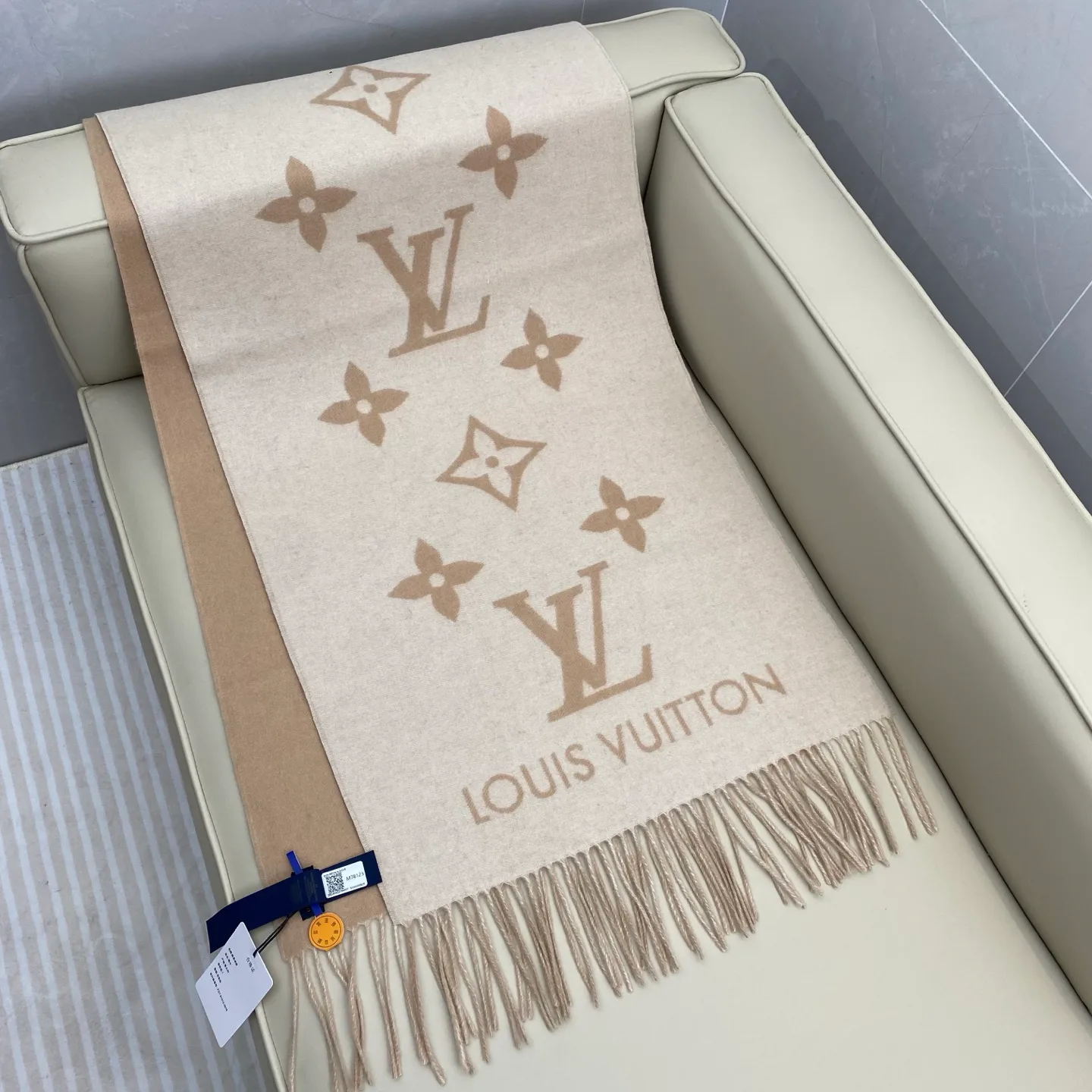 Шарфы Louis Vuitton 3433429