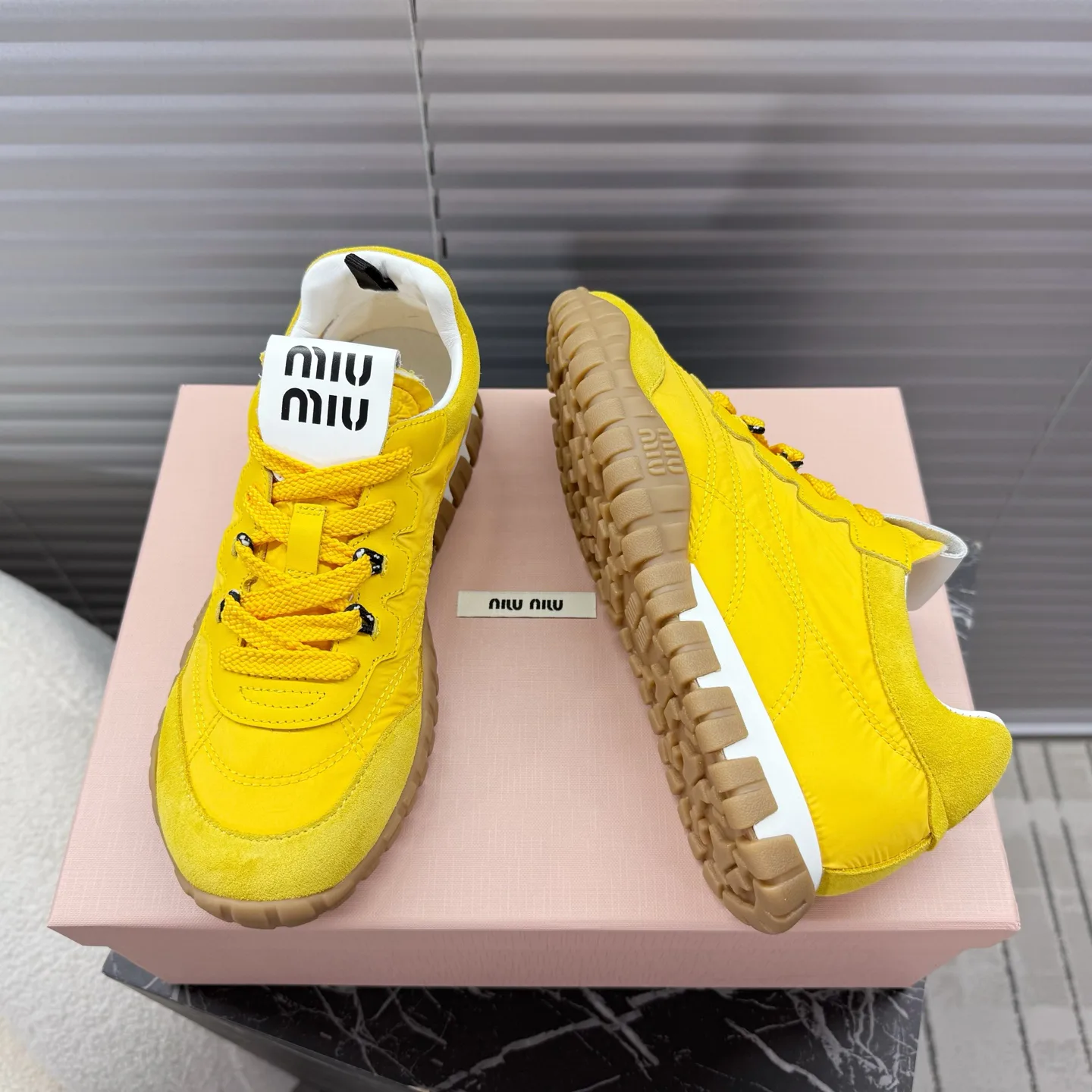 Кроссовки Женские Miu Miu 3742545