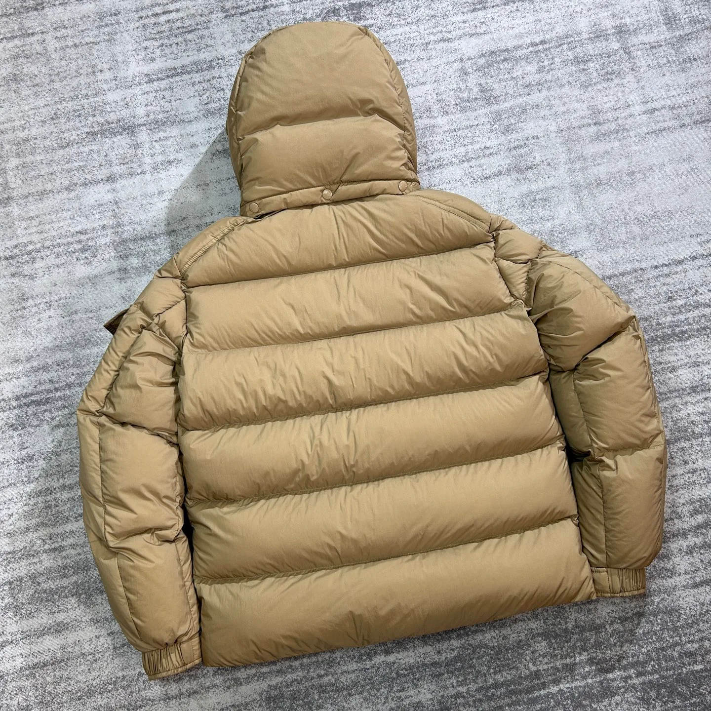 Куртки И Пуховики Женские Moncler 18134101