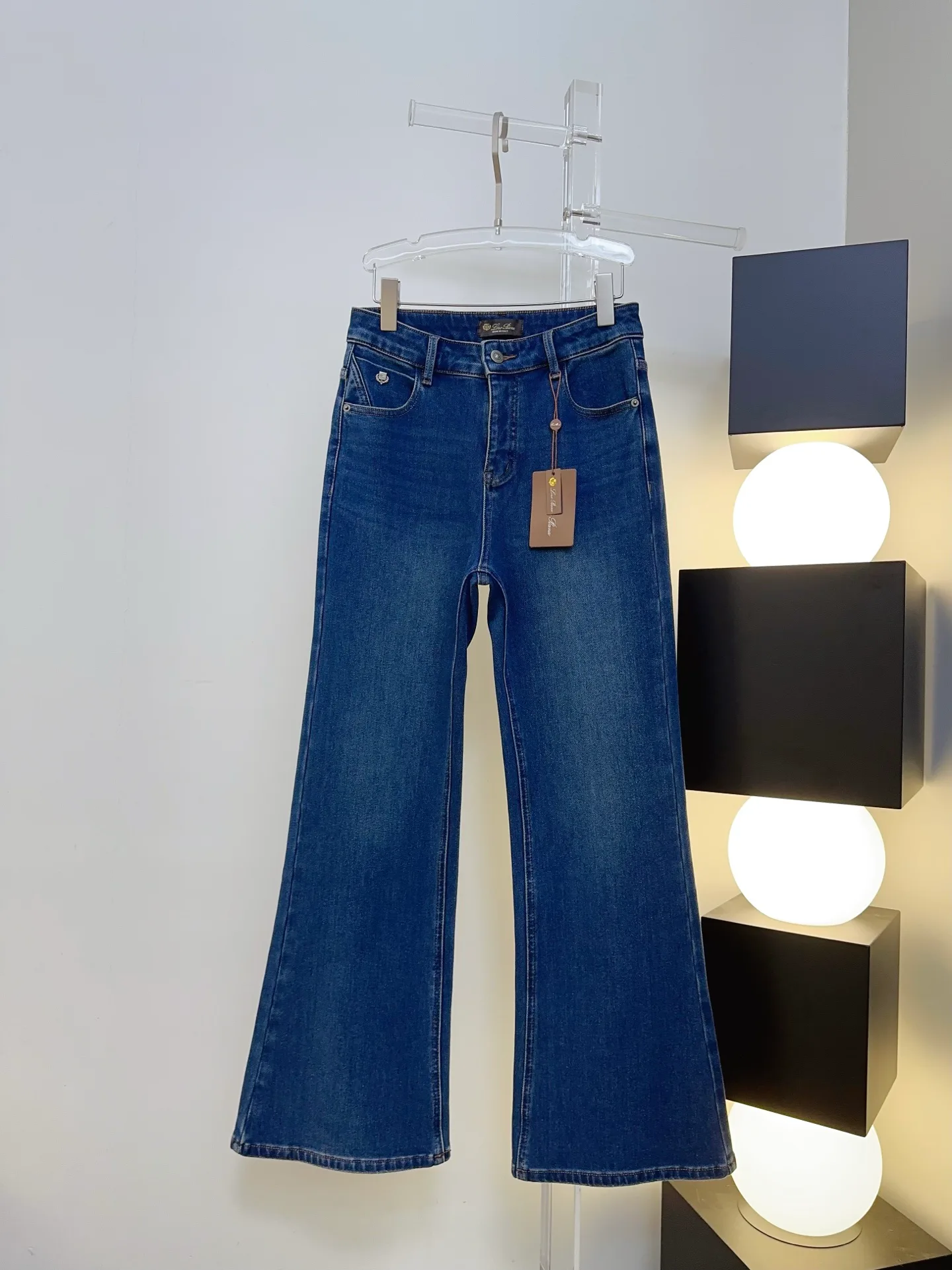 Джинсы Женские Loro Piana 19332019