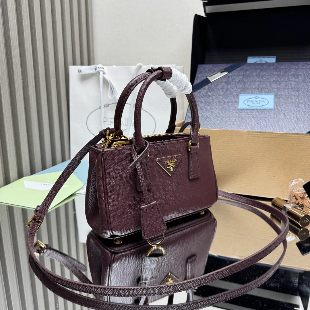 Классические Сумки Женские Prada 1763159