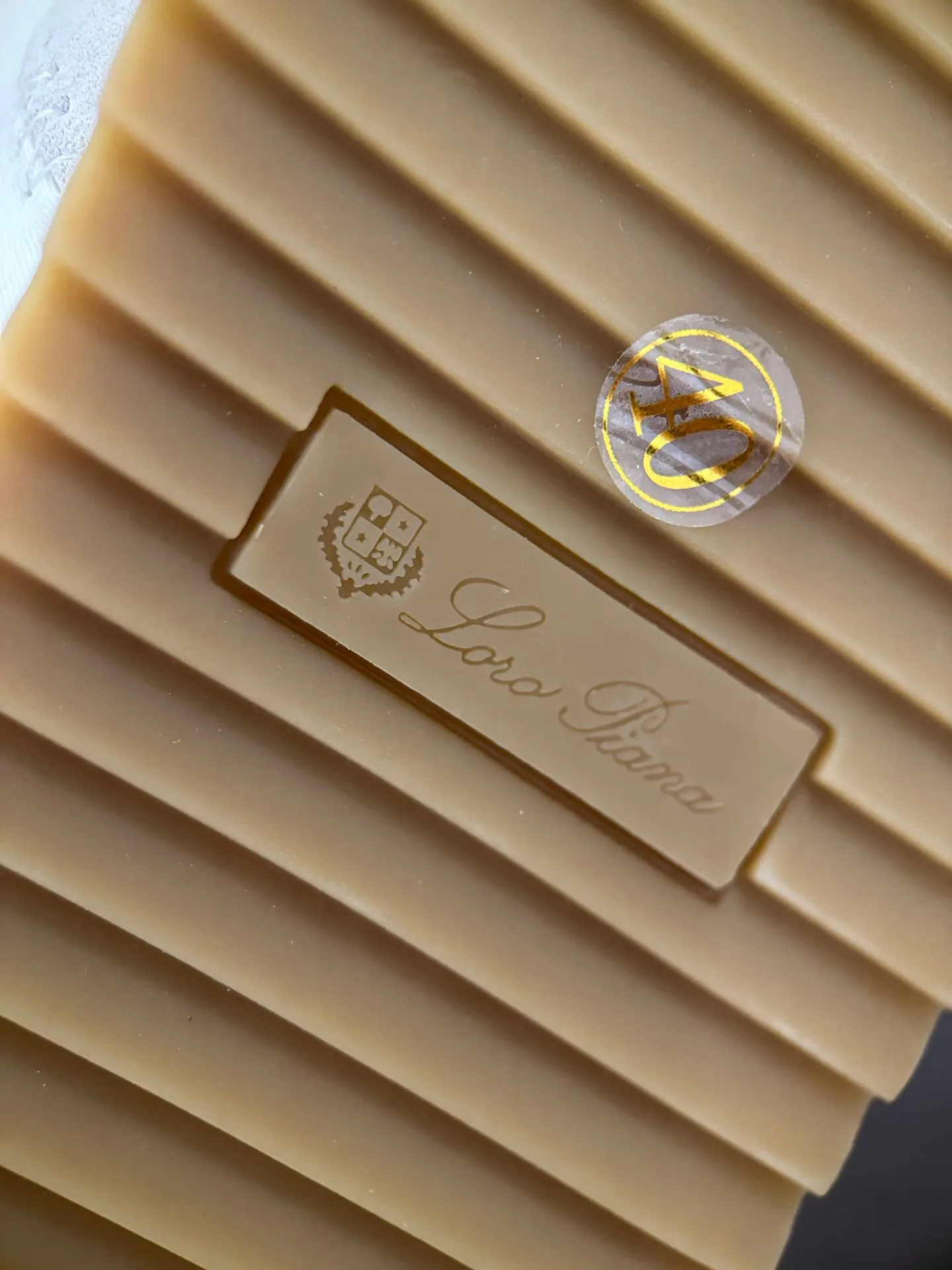 Кроссовки Женские Loro Piana 18267431
