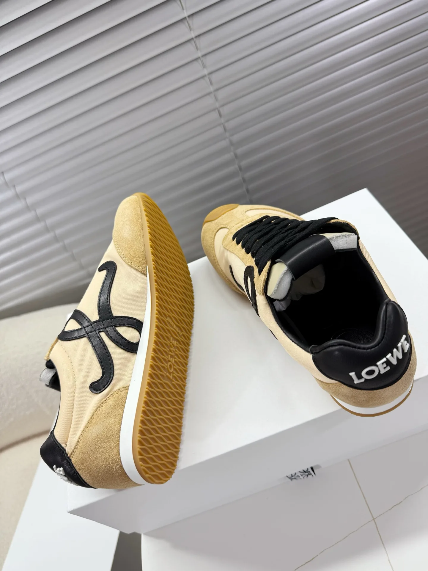 Кроссовки Женские Loewe 4019926