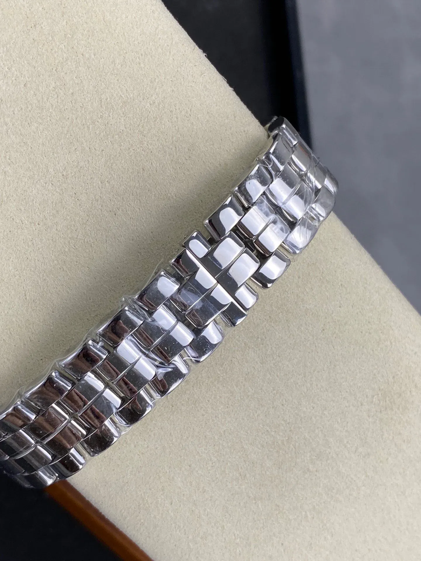 Часы Женские Chopard 5047921