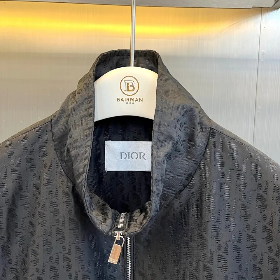 Куртки И Пуховики Женские Christian Dior 18416759