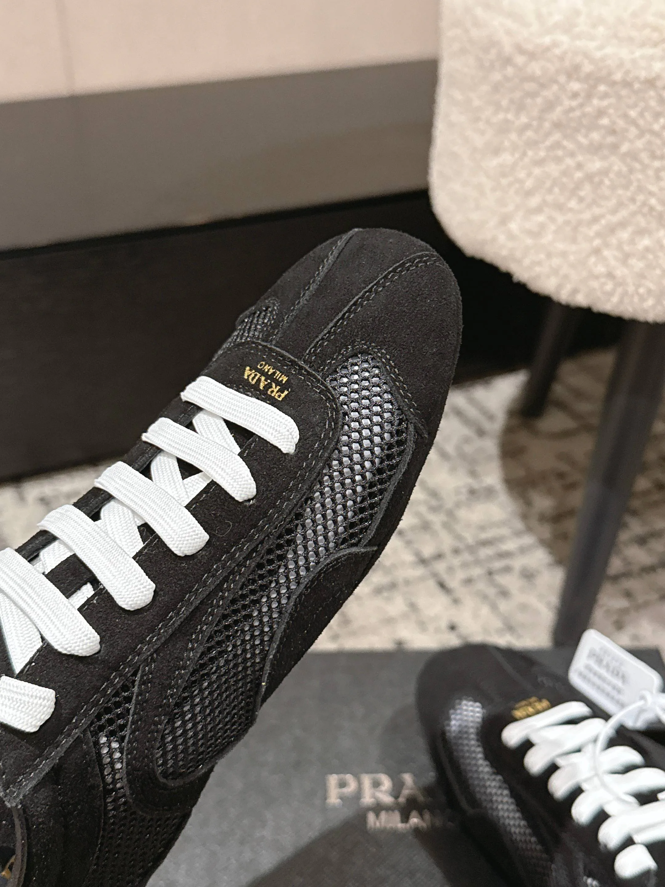 Кроссовки Женские Prada 11185321