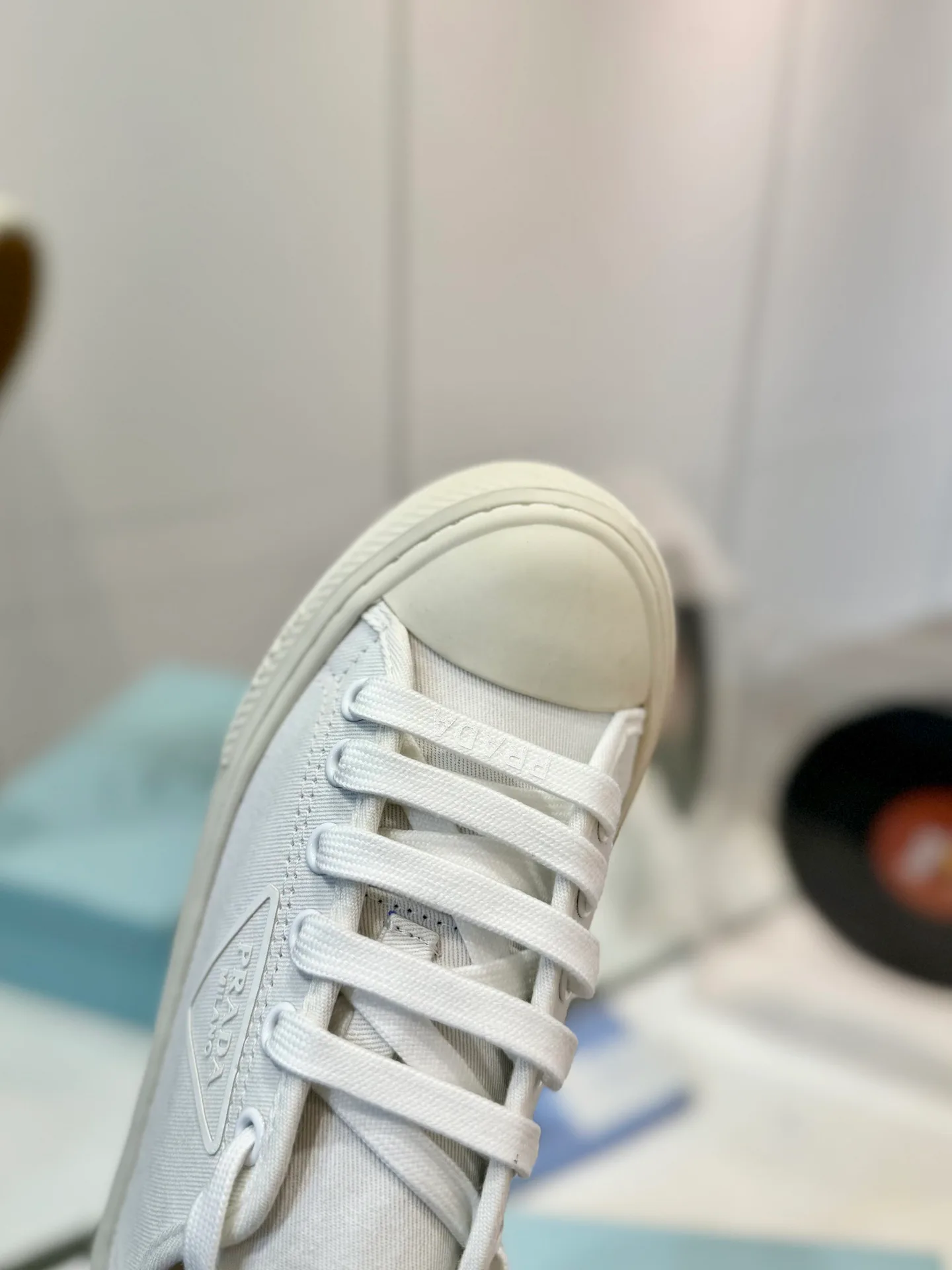 Кроссовки Женские Prada 9535098