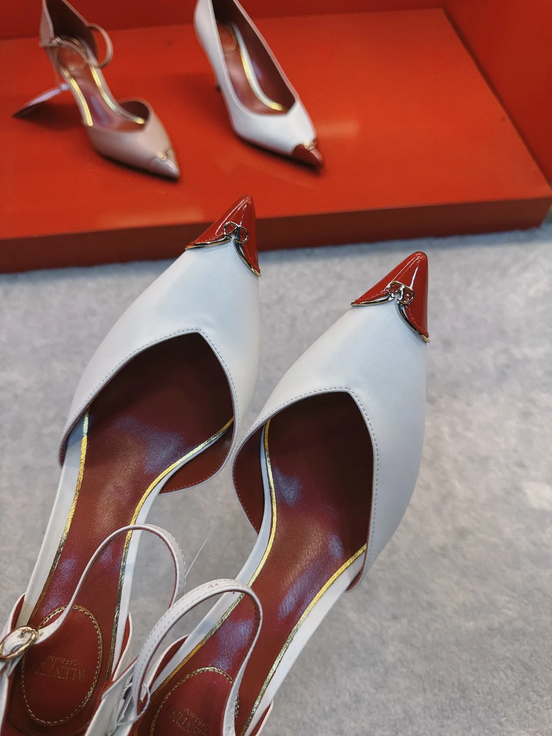 Туфли Женские Valentino 17922388