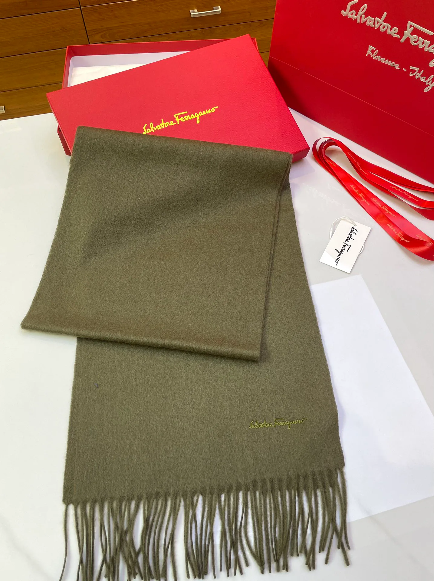 Шарфы Salvatore Ferragamo 76793