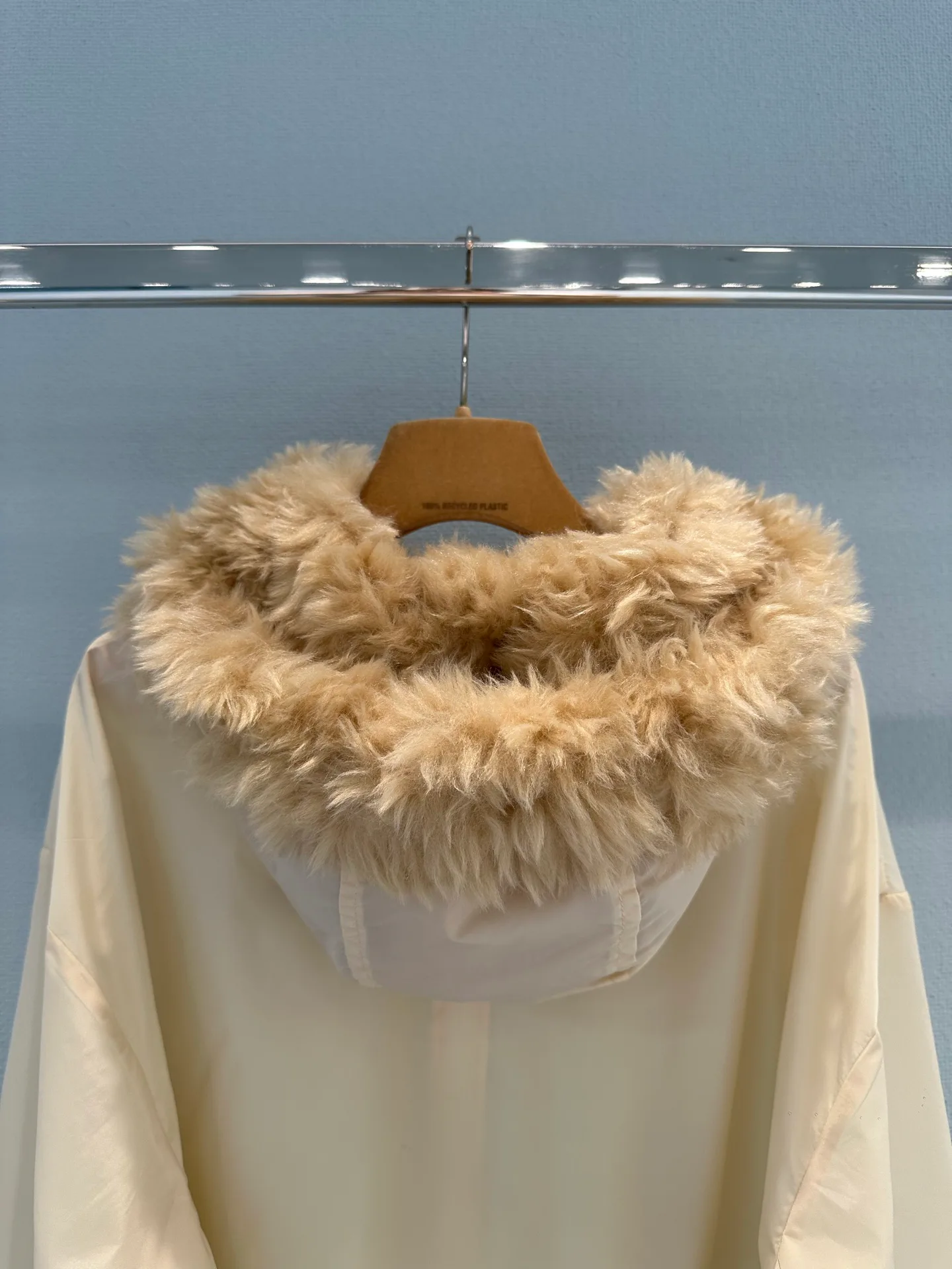 Куртки И Пуховики Женские Miu Miu 18114619