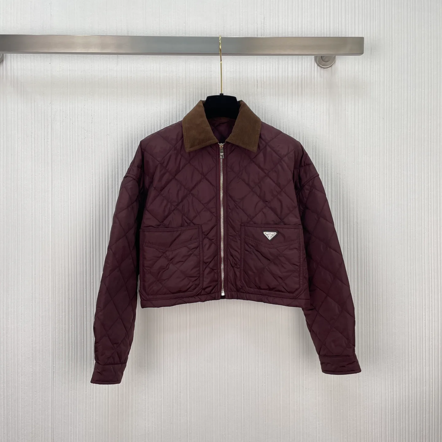 Куртки И Пуховики Женские Prada 18952143