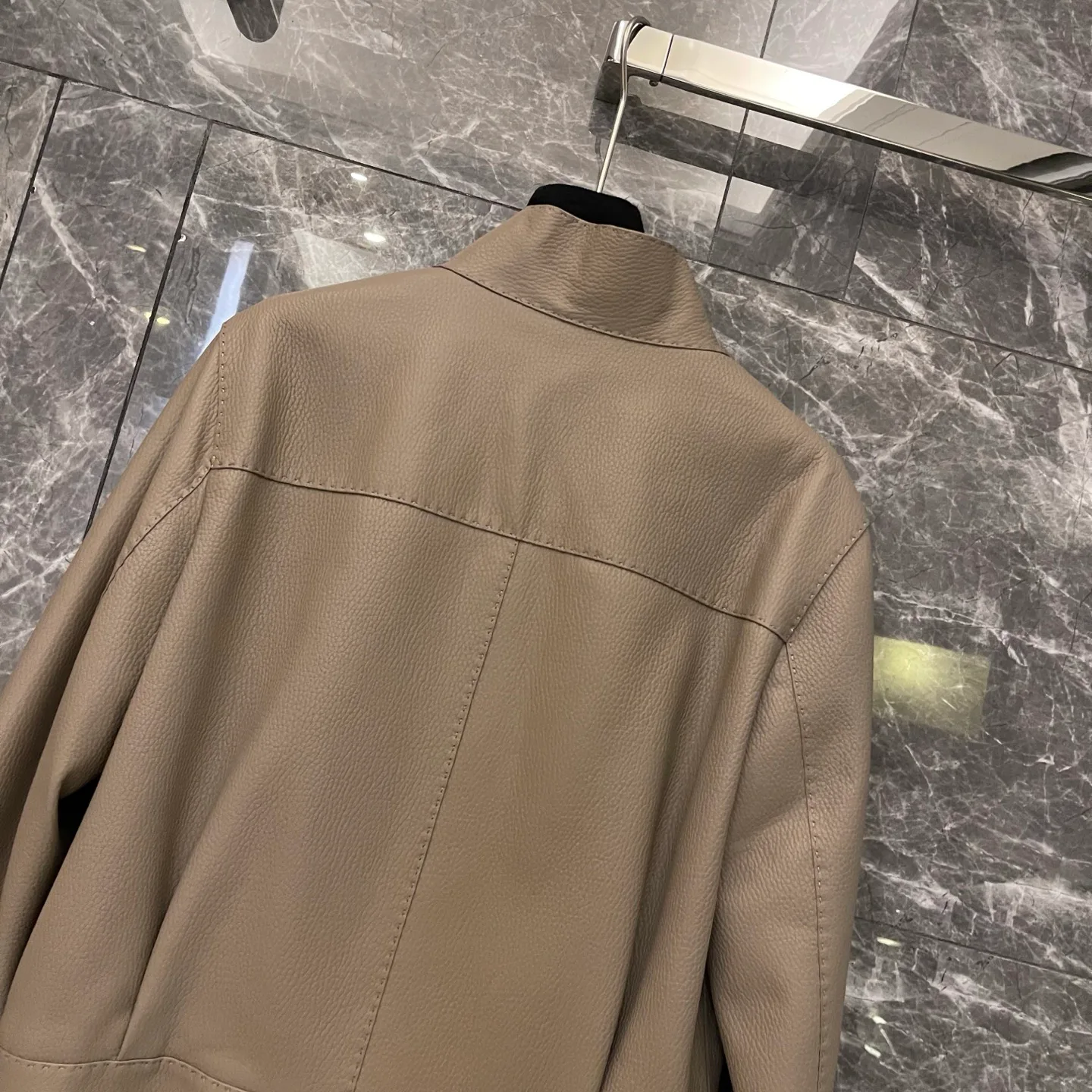 Кожаные Куртки И Дублёнки Женские Hermes 1805911