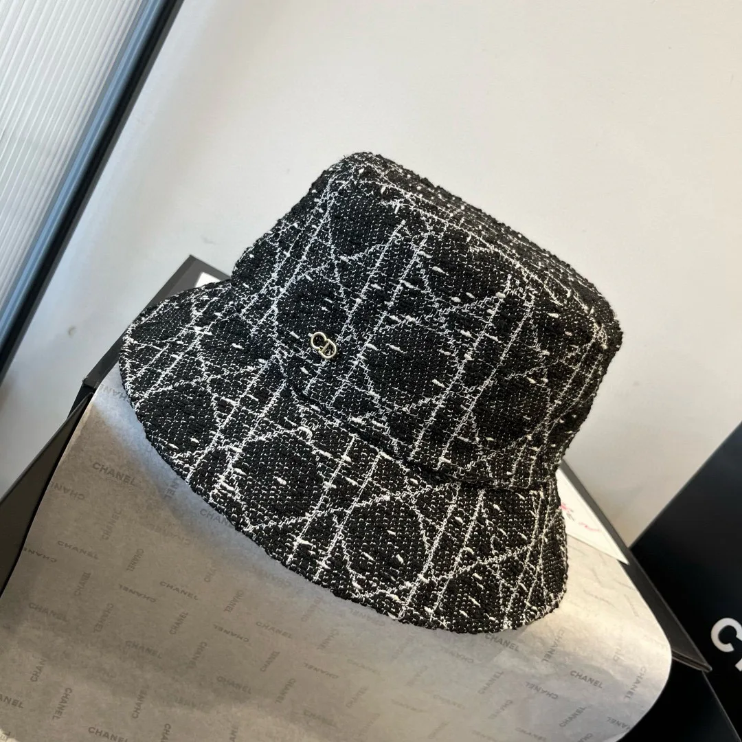 Головные Уборы Christian Dior 91032