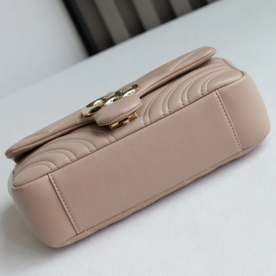 Классические Сумки Женские Gucci 12721400